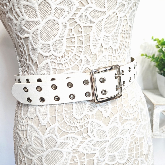 White Leather Studded Belt - Picture 6 of 6